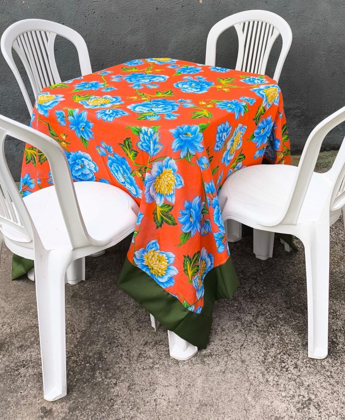 Toalha Quadrada Chita - Laranja Flor Azul c/ Borda Verde Militar (1.5x1.5m)