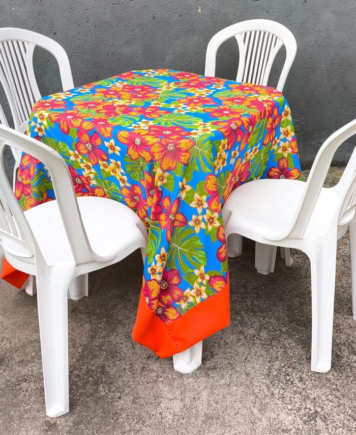 Toalha Quadrada Chita - Azul Flor Vermelha c/ Borda Laranja (1.5x1.5m)